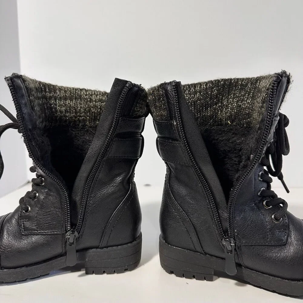 Dream Pairs these boots